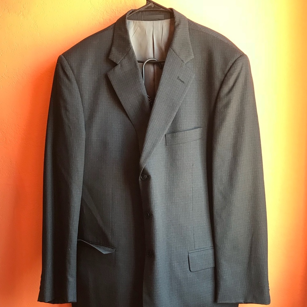 MONSIEUR GIVENCHY TWO PIECE SUIT. 🖤